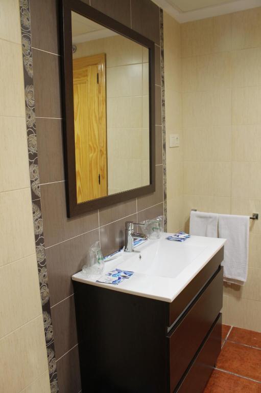 Hotel Valle Del Jerte Los Arenales Room photo